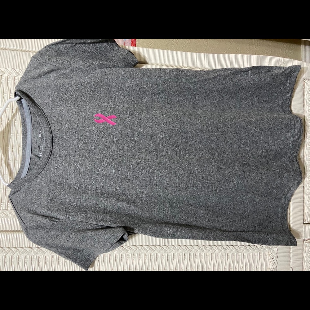 Women’s UA T-shirt